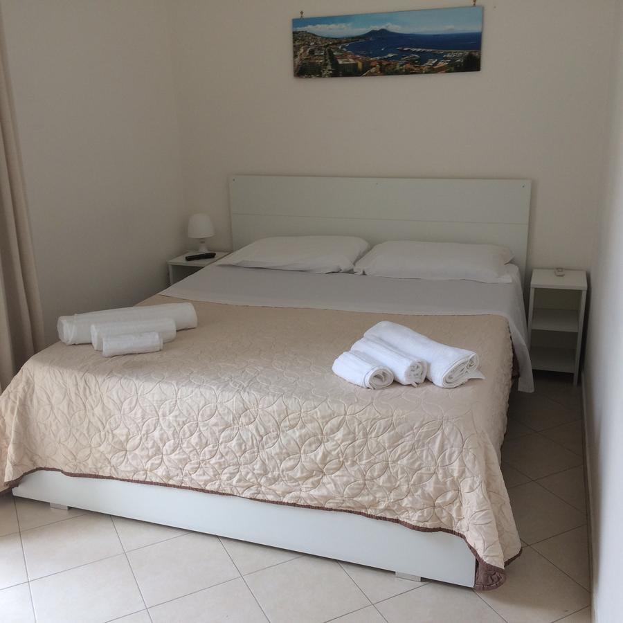 B&B La Conigliera ナポリ エクステリア 写真